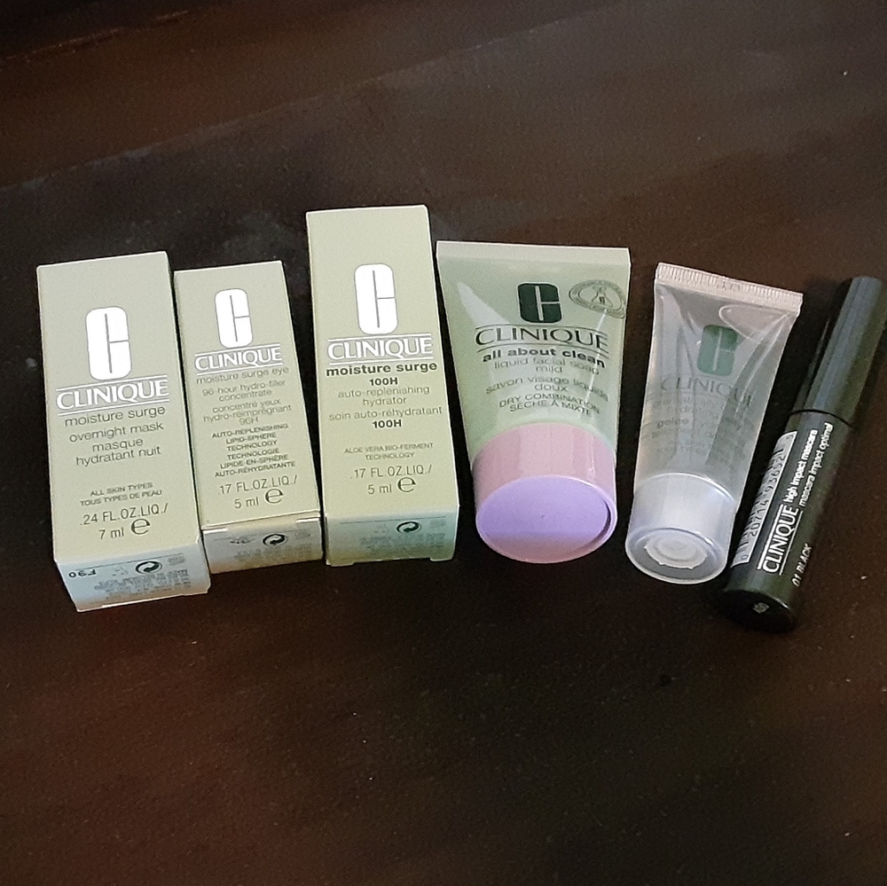 6 piece Clinique Moisture Surge Bundle NWT